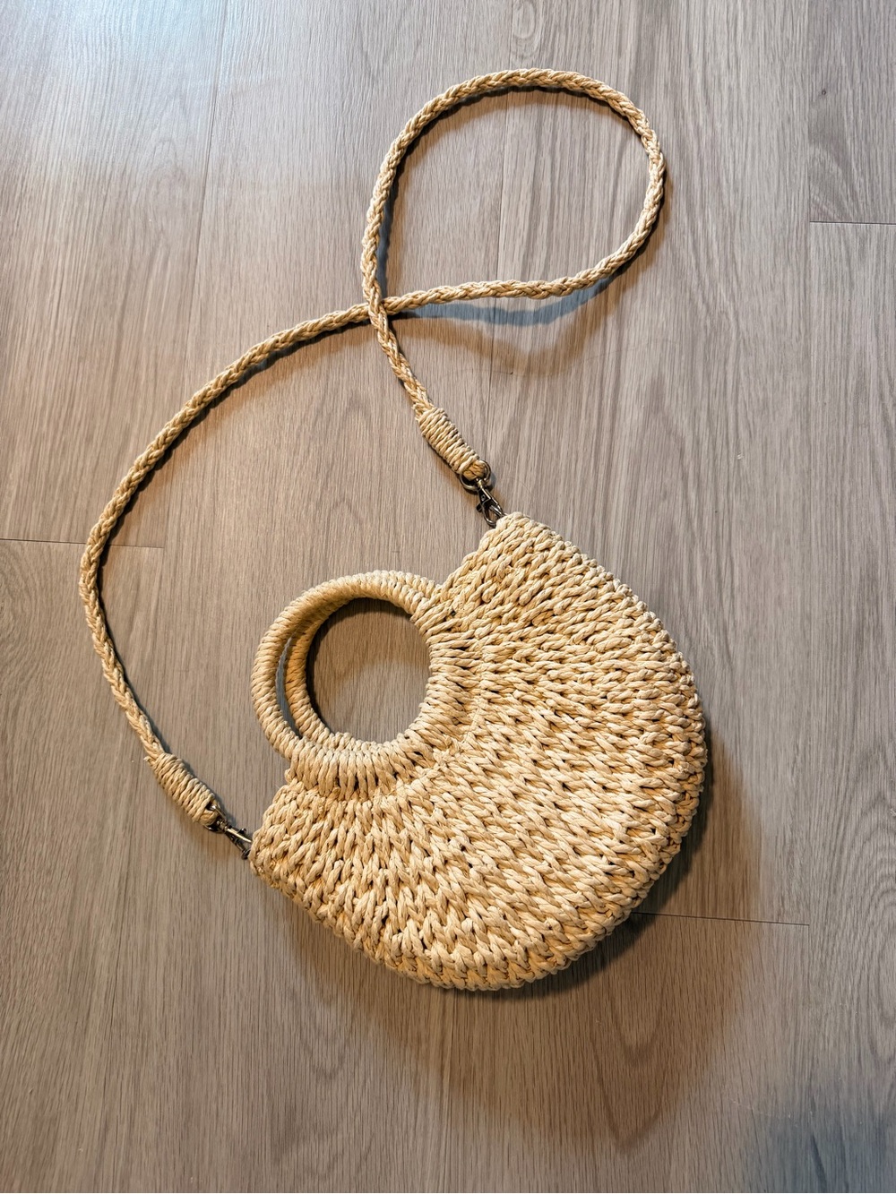 Coastal Woven Crossbody Bag with Circular Handle